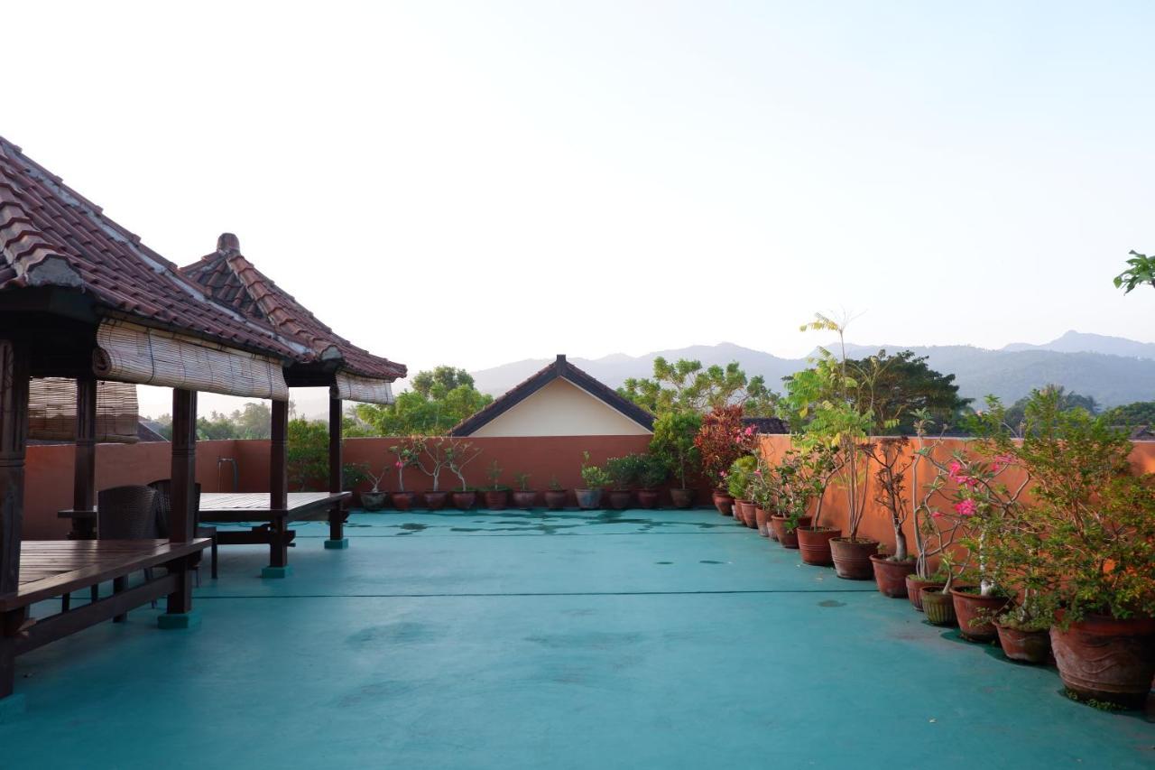 Reddoorz At Bale Eja Syariah Senggigi Leilighet Montongbuwoh Eksteriør bilde