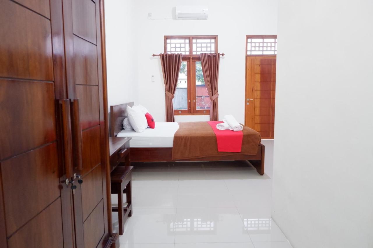 Reddoorz At Bale Eja Syariah Senggigi Leilighet Montongbuwoh Eksteriør bilde